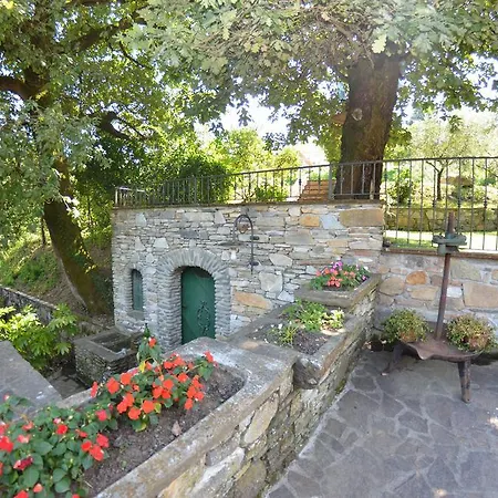 Holiday home Le Querce